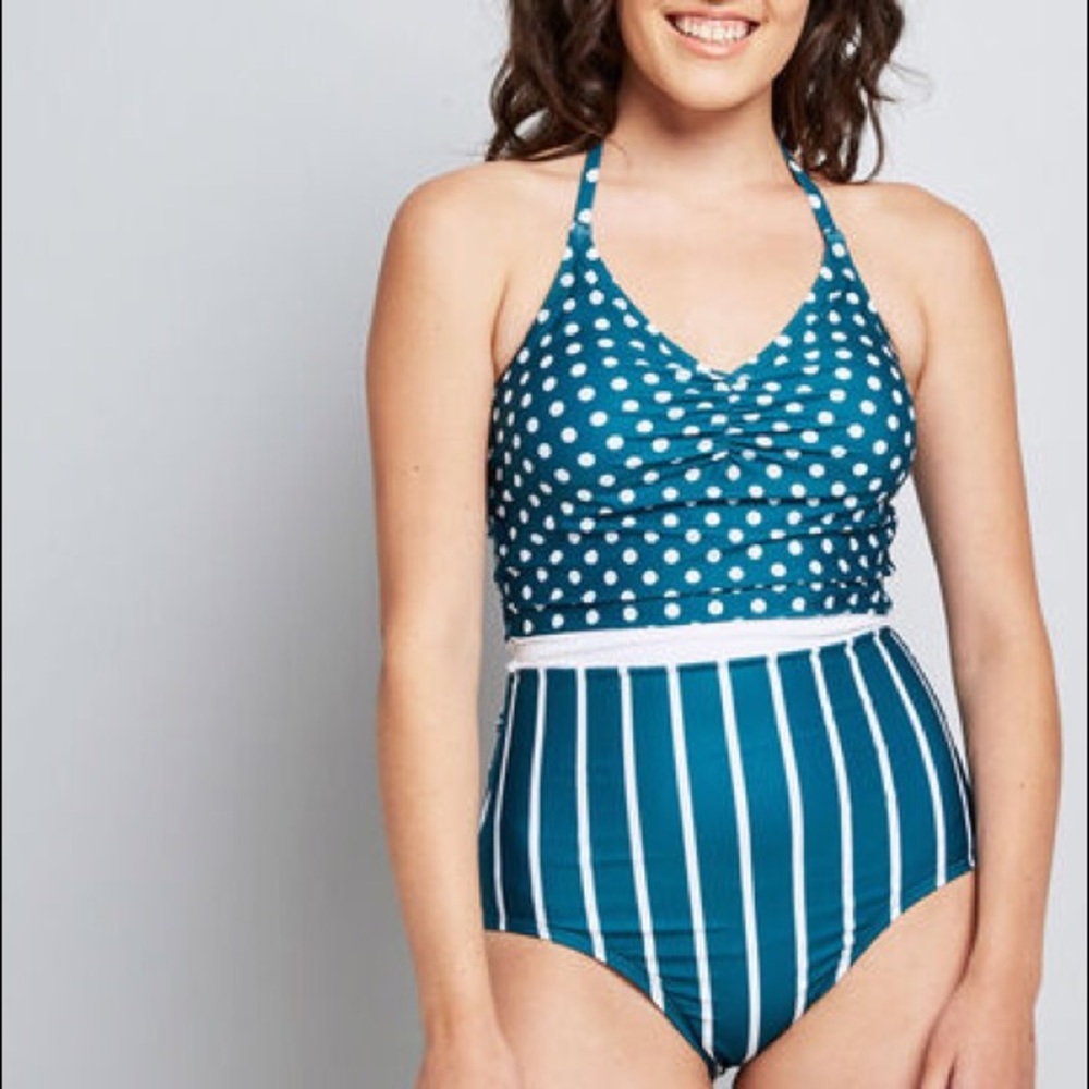 ModCloth Cleo one piece bathing suit NEW